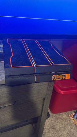 PlayStation 4 Black ops edition