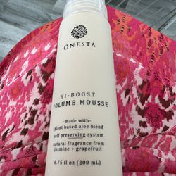 Onesta Hi-Boost Volume Mousse- 6.75 oz 