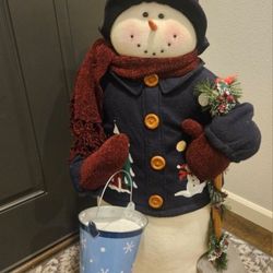 3 Foot Snowman 