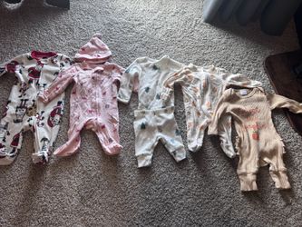 Baby girl holiday clothes bundle