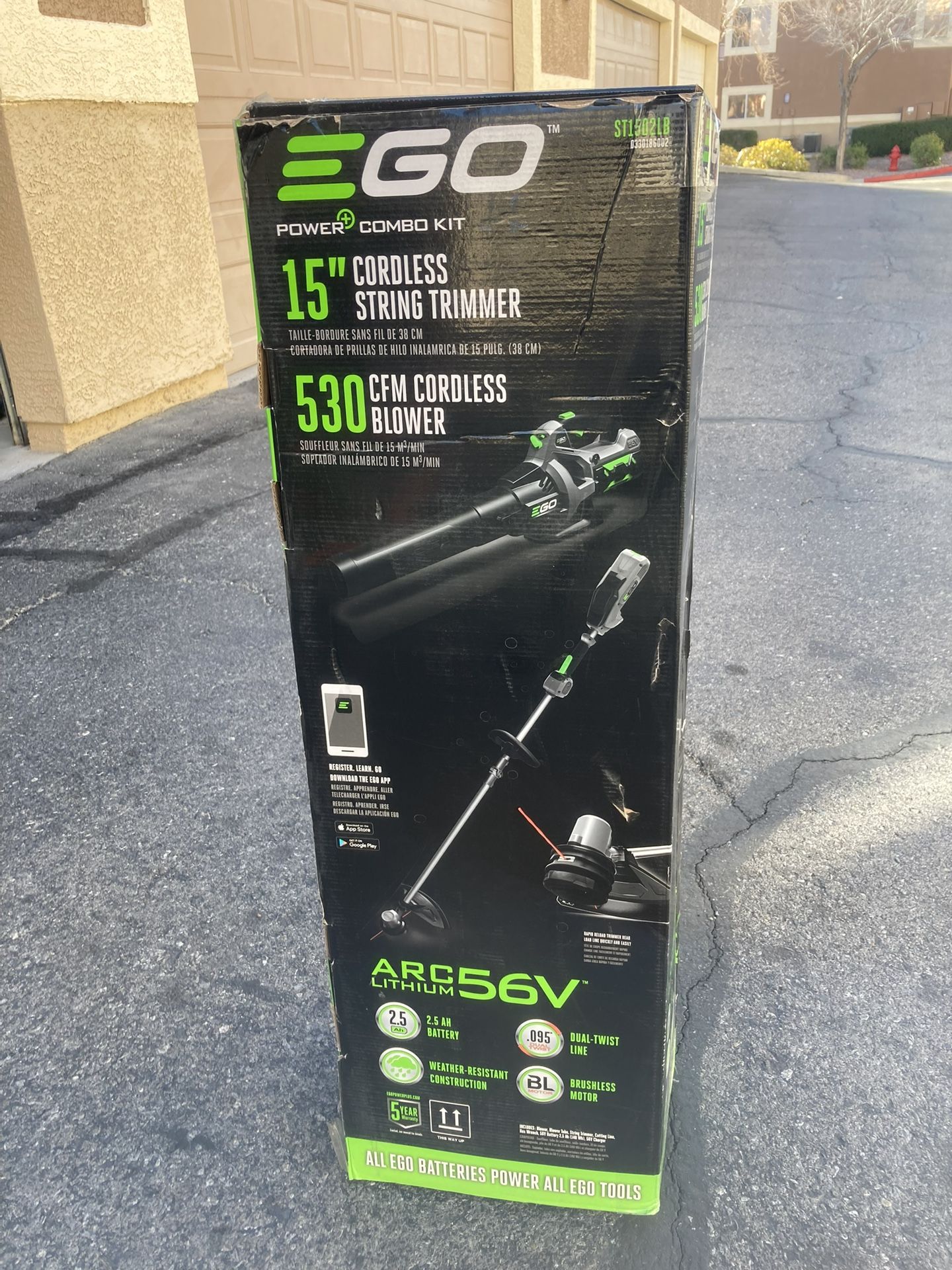 EGO Power+ ST1503LB 15-Inch 56-Volt Lithium-ion Cordless String Trimmer & 530CFM Blower Combo Kit with 2.5 AH Battery and Charger Included,Black