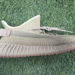 Yeezy Shoes 10.5 