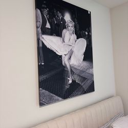 Brand new Marilyn Monroe canvas