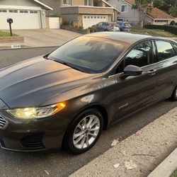 2019 Ford Fusion