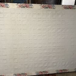 Queen Size Box Spring Free