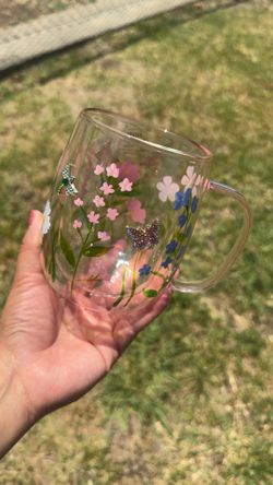 Butterfly & flowers glass mug