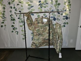 US Army Uniform (New With Tags)