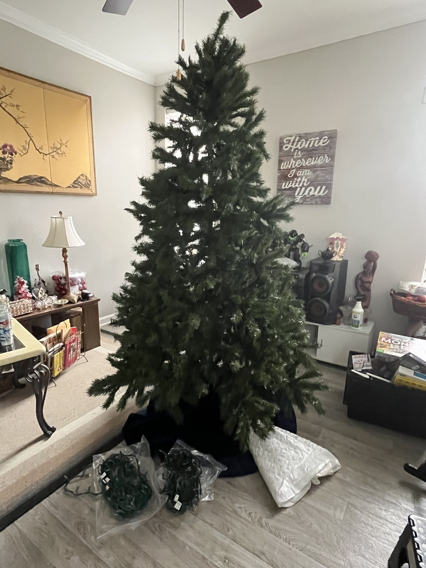 π GREAT DEAL! Fluffy Artificial Christmas Tree (7.5 Feet) π