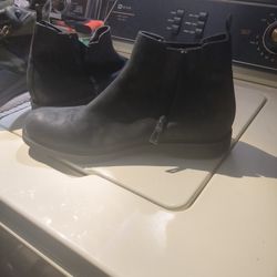 Men's Waterproof Boots 13M