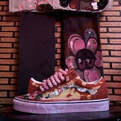 Kustom Bubble Gum Fit (size 12)