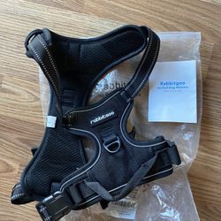 brand new Rabbitgoo  no pull harness