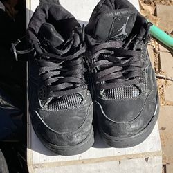 2006 Jordan 4 Black Cats
