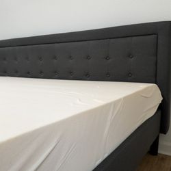 King Size Bed With Mattress