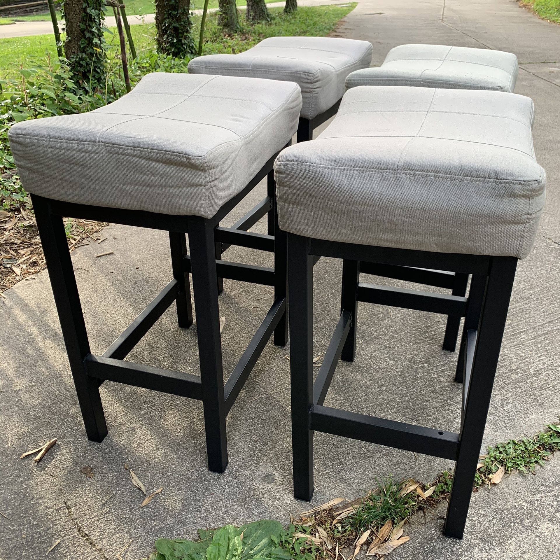 Check out this Bar Height stools!!