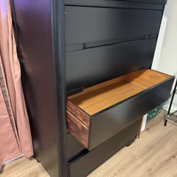 Black 5 Drawer Dresser 