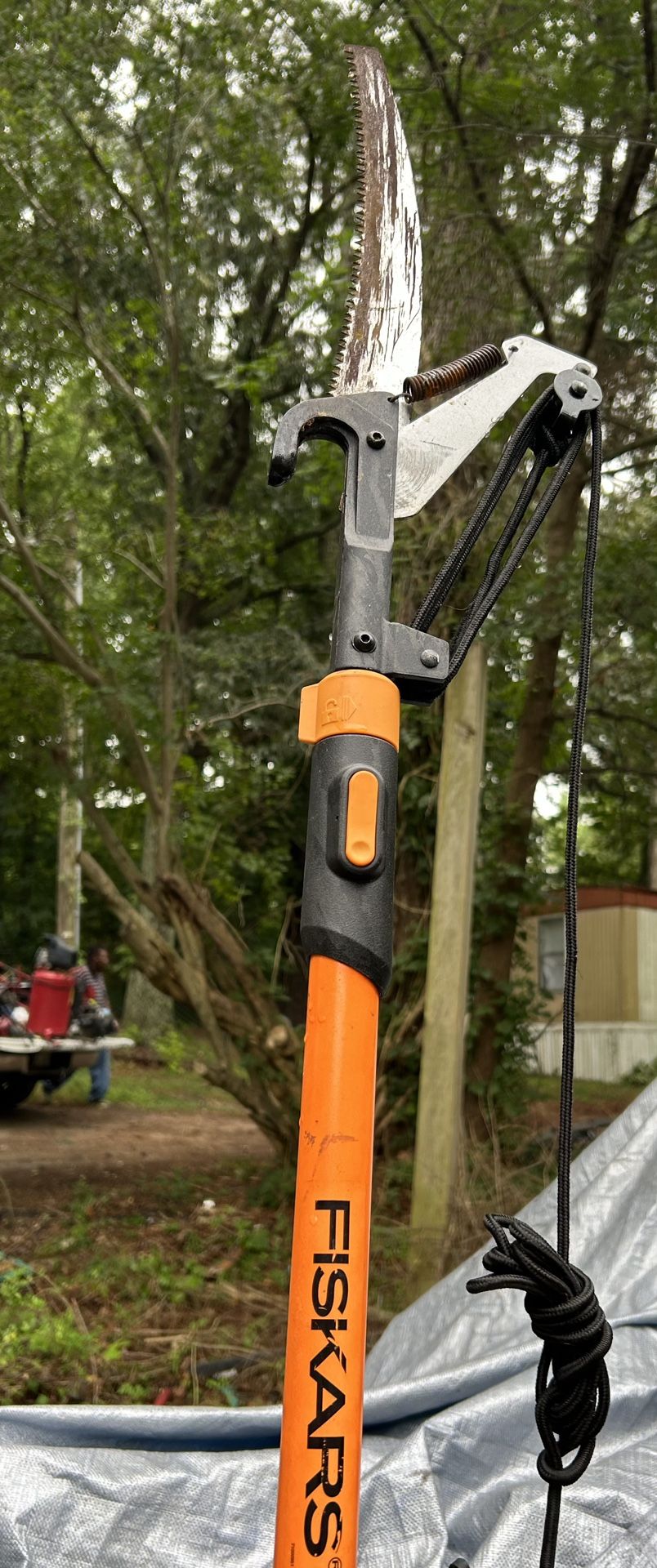 Fiskars 16ft fiberglass Pole pruner
