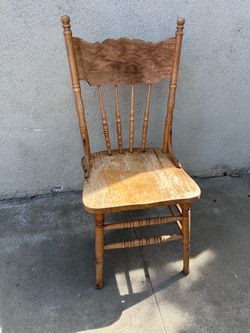 ANTIQUE Wooden Pressback Dining Chair