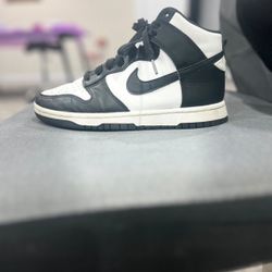 Nike Dunk high Size 6.5
