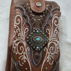 Western Crossbody Phone Wallet Purse/brown