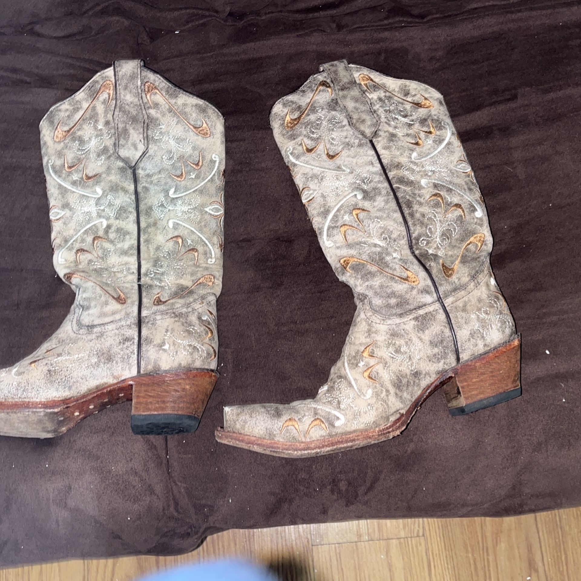 Women’s Boots
