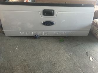 Tail Gate 2016 F250