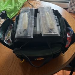 Bass Pro Shop Tackle Box 