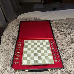 Solid Gold Chess Set 