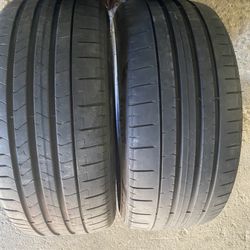 Pair Tires 235 35 20
