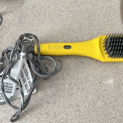 Dry Bar Straightening Brush