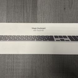 Magic Keyboard with Touch ID and Numeric Keypad for Mac models with Apple silicon (USB-C) 