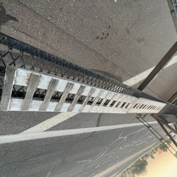 Ramps. Aluminum Trailer Ramps 6ft