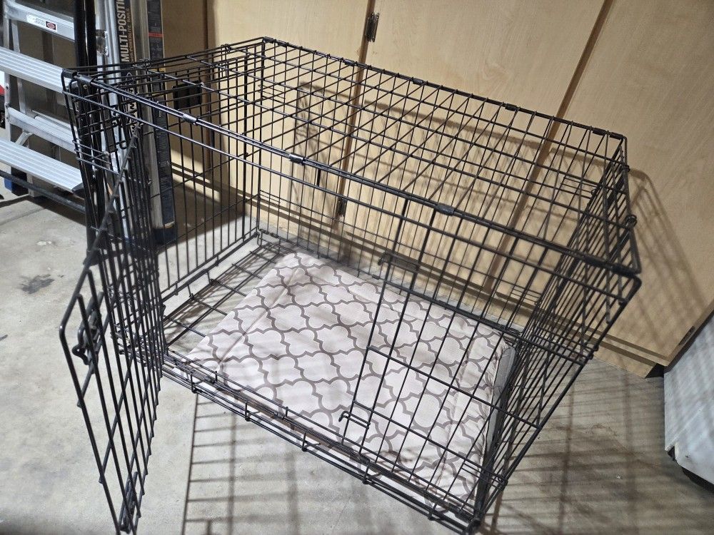 Med/Large Dog Kennel