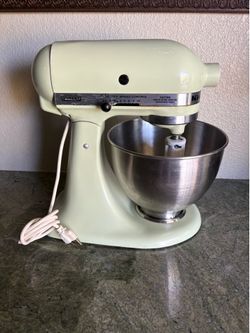 VINTAGE KitchenAid Hobart Model K45SS Stand Mixer Mint Pistachio