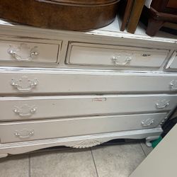 Solid wood dresser