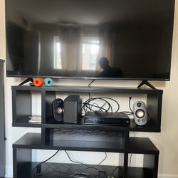 Tv stand and TV 58”