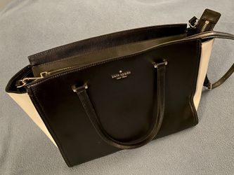 Kade Spade Crossbody $100 Each for Sale in Visalia, CA - OfferUp