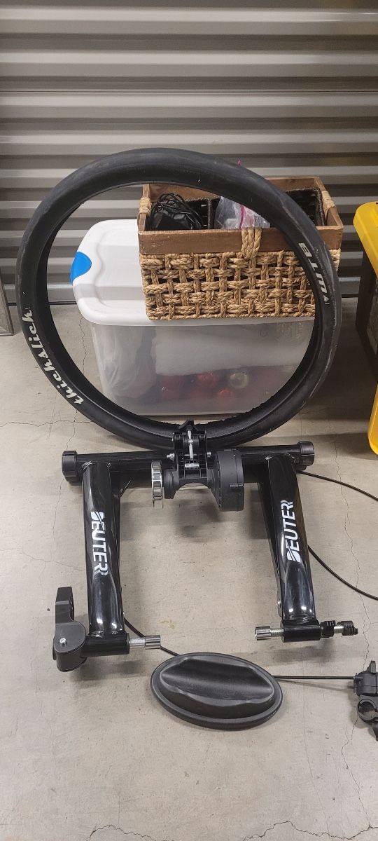 Bike Trainer And Slick Tire