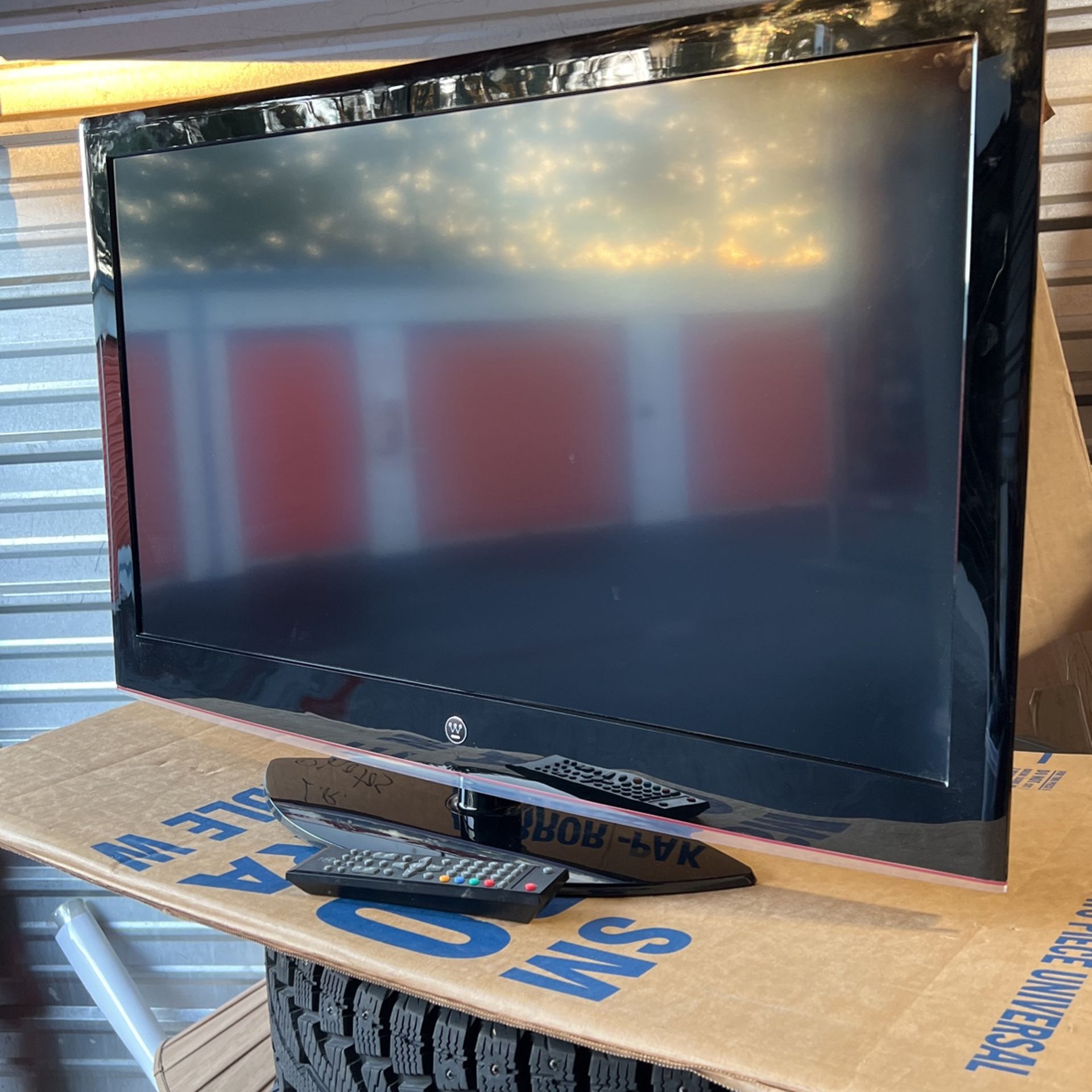 32” Tv