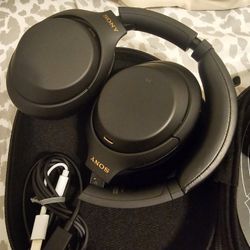 Sony  WH1000XM4