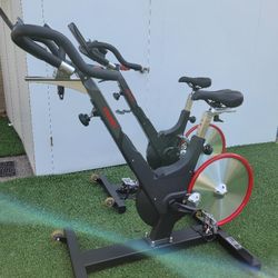 KEISER M3I SPIN BIKES 