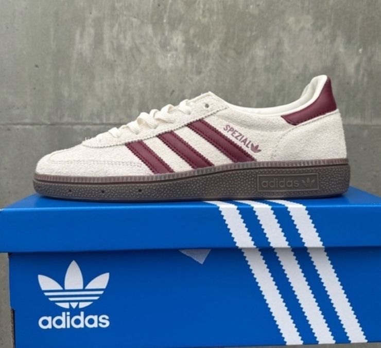 Adidas Originals Womens Handball Spezial Size 9
