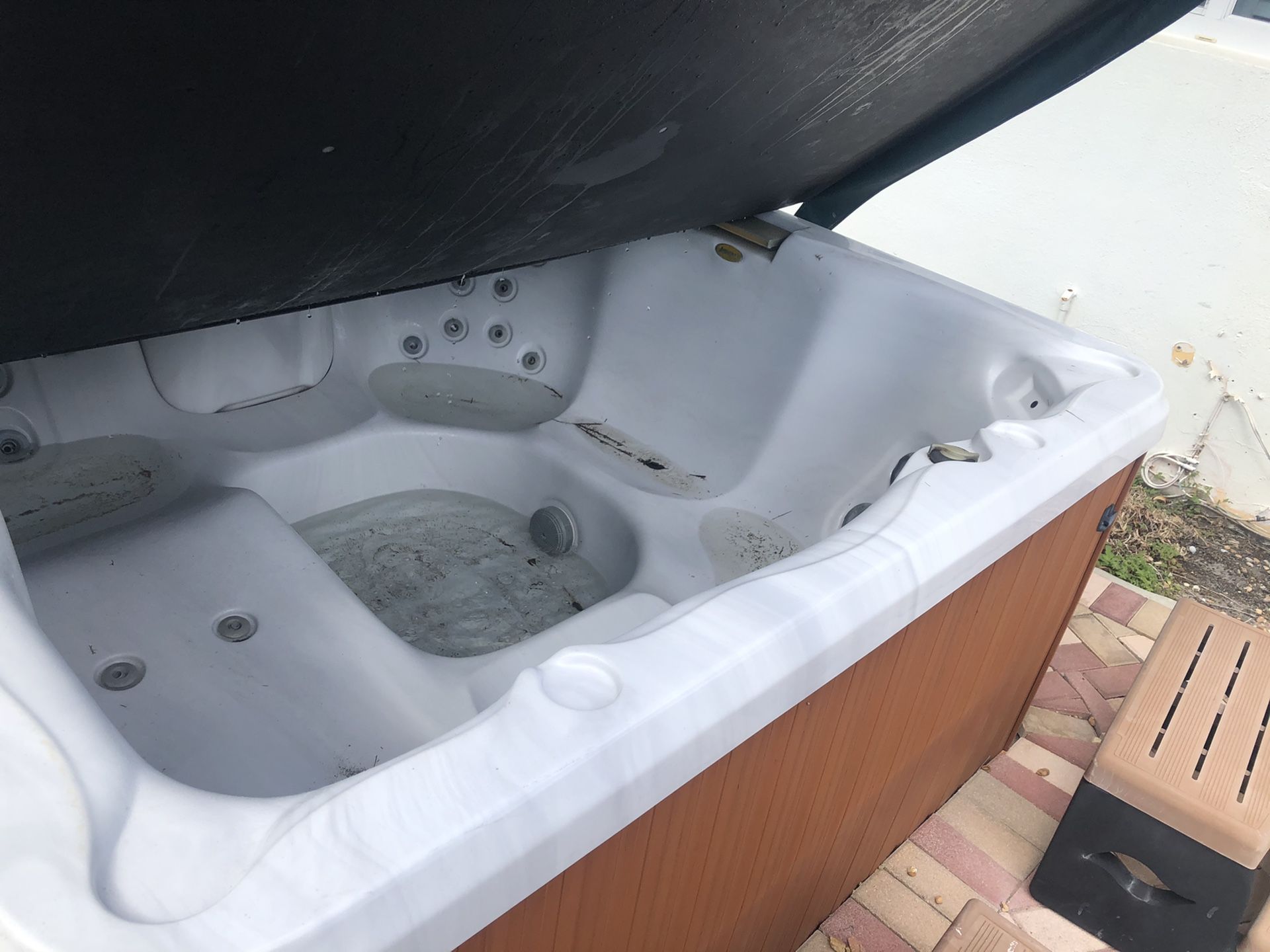 Hot tub for sale for Sale in North Lauderdale, FL OfferUp