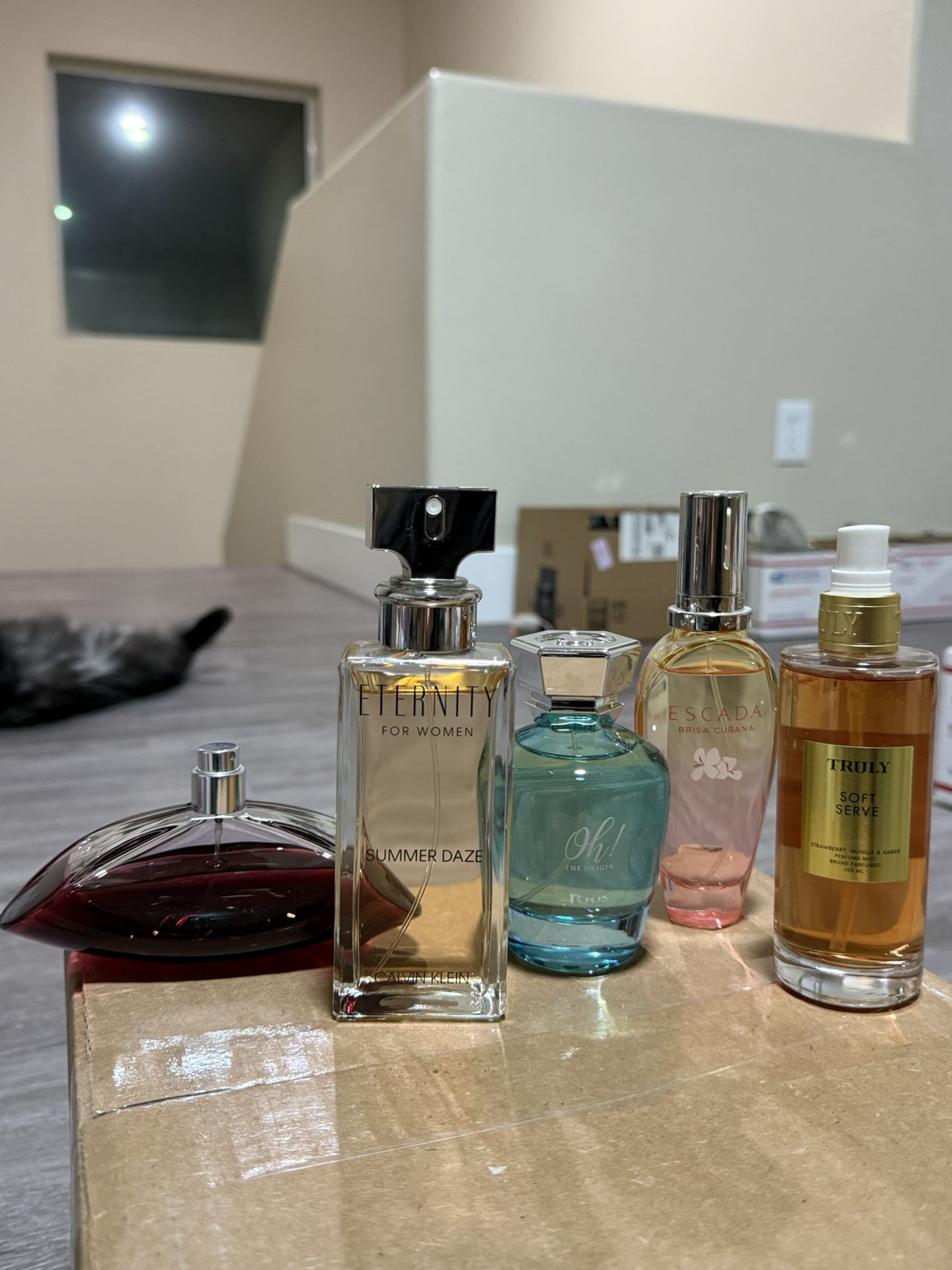 New/Used Women’s Perfume Bundle (See Description)