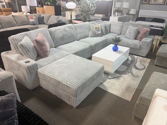 Perfect sectional! Sale! π¨π₯ Easy Financing, No credit needed!
