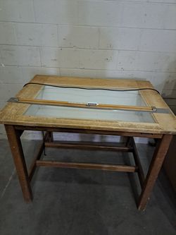 Drafting table with lights