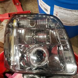 Headlight For 2007 Tahoe