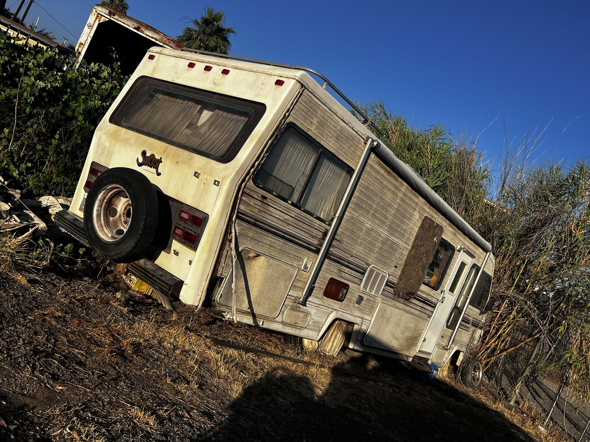 88 Suncrest