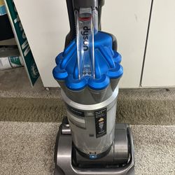 Dyson Vacuum Very Clean Pet Vacuum 