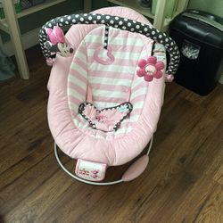Minnie Mouse Swing 