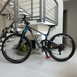 Giant Anthem Advanced 2018 – 27.5” Wheels – Frame Size Small